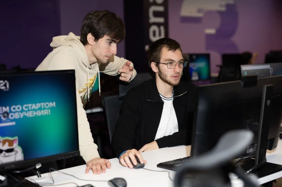 � ������ 21� ������ ����� �� ��� ����� �����������: ��������-����������, UX/UI � ��������������, � ����� �� ������������ ����� �� ���������� � �����������������