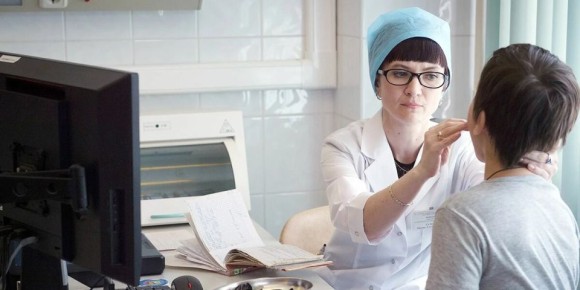 Как защитить свои права: что делать, если требуют деньги за лечение?