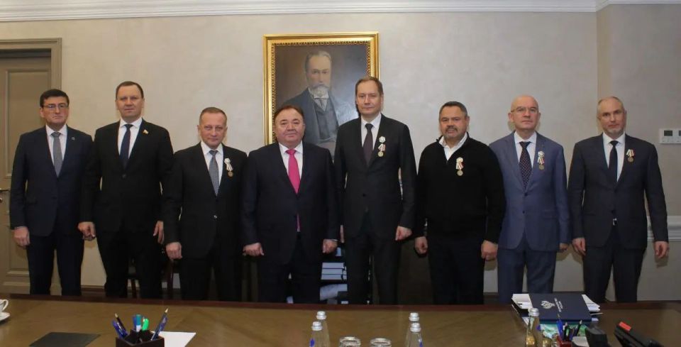 � ��������� ��������� � ������������ ��� �������