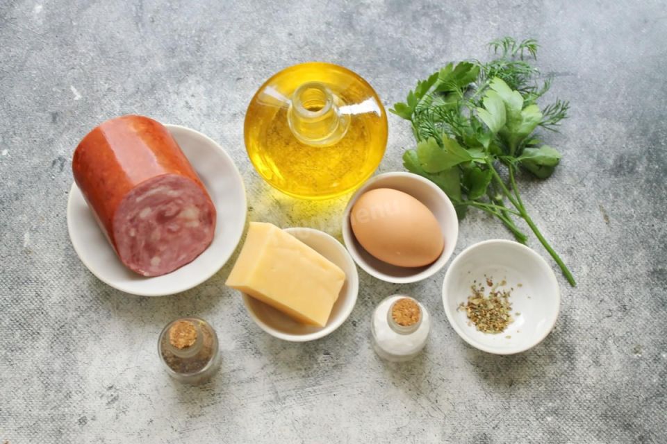 Новый взгляд на завтрак: яичные конвертики с сыром и ветчиной