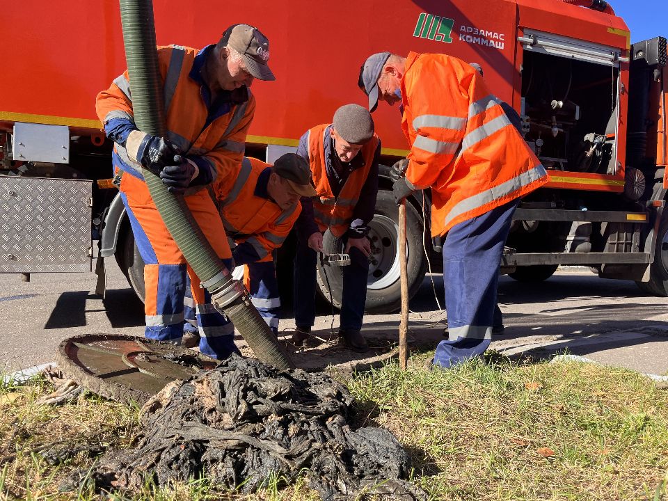 что не стоит сливать в унитаз: неожиданные "подарки" сантехникам от можайцев