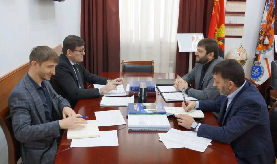 ����-������� � �.�. �������� �������� �������� ��������� ����� ������� ������� � ������������� ��� �� �� ������� ����������