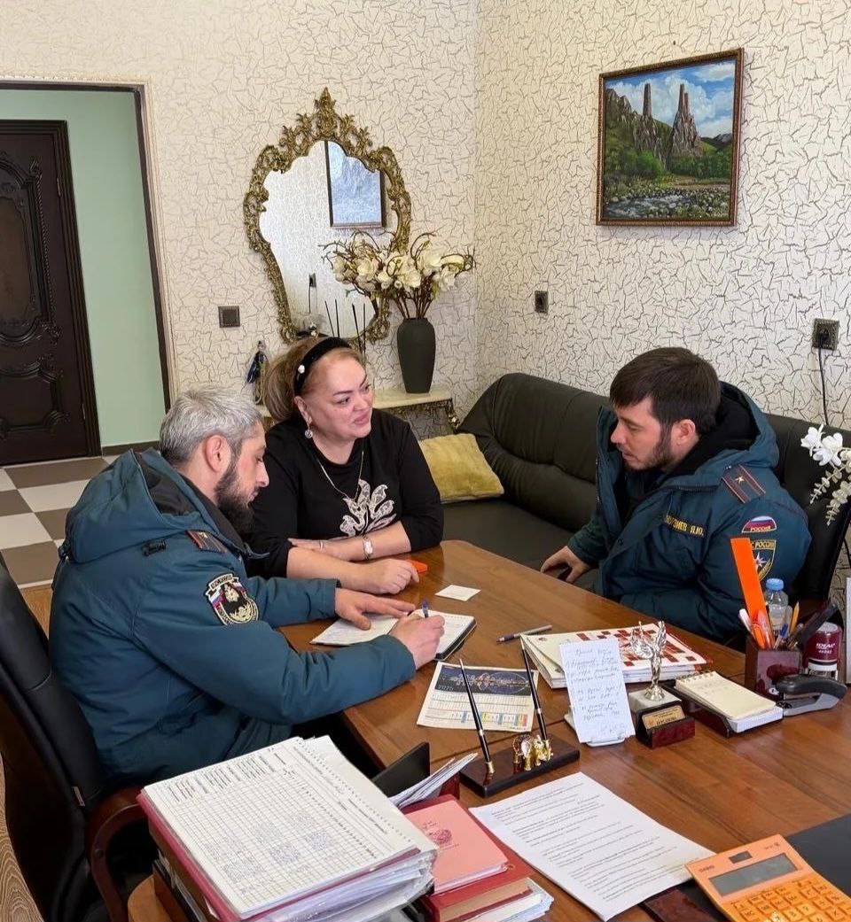 Сотрудники МЧС проверили детские сады Магаса Сотрудники МЧС проверили детские сады Магаса