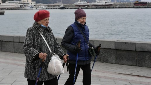 Как россияне могут увеличить пенсионный стаж за счёт добровольных взносов: спокойное руководство к будущему