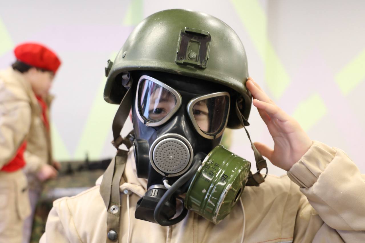 «Ориентир – закон и честь!» Полицейские Ингушетии совместно с Юнармиейрассказали подросткам о том, как выбрать в жизни правильный путь «Ориентир – закон и честь!» Полицейские Ингушетии совместно с Юнармиейрассказали подросткам о том, как выбрать в жизни правильный путь