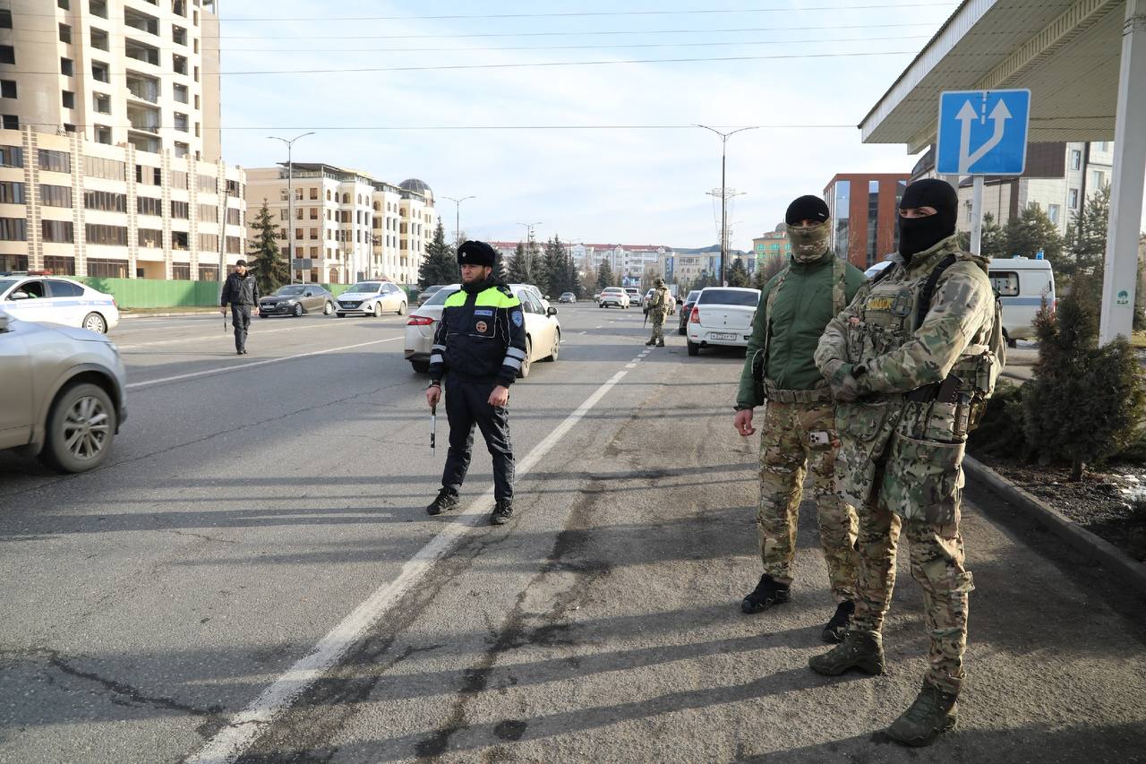 Въезд в Магас через "Заслон" Въезд в Магас через "Заслон"