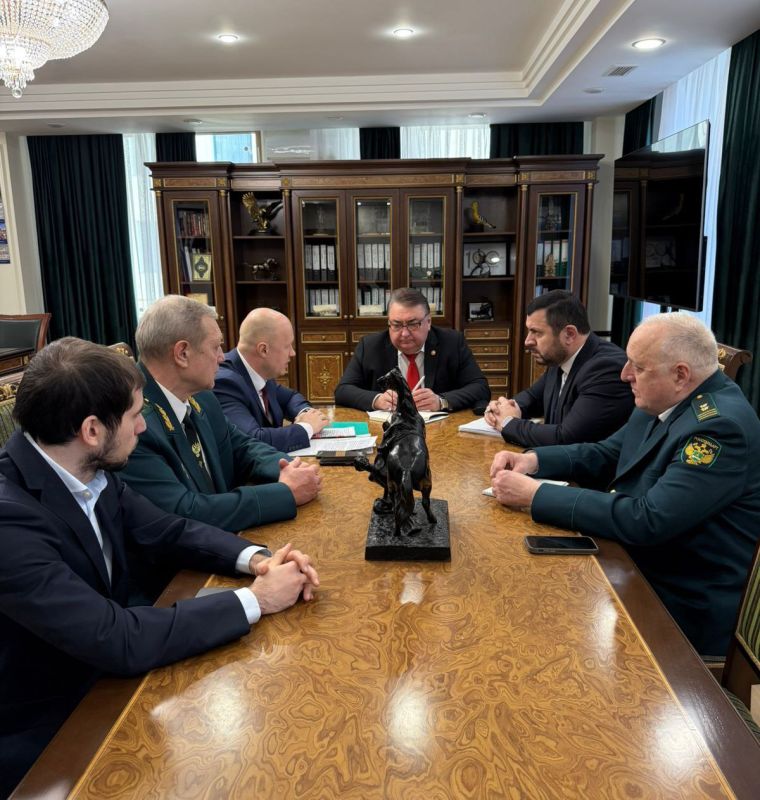 Председатель Правительства Ингушетии Владимир Сластенин провёл рабочую встречу с руководством Росстандарта