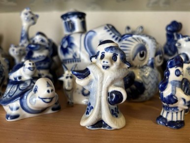 Гжель: Искусство керамики и тайны росписи, которые покорили мир