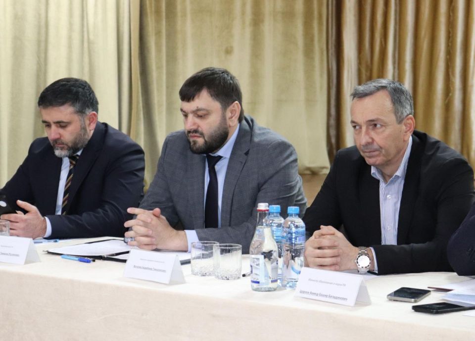 � ������ �������� ���������� ���������� � ������������ ������� � ����� �����������