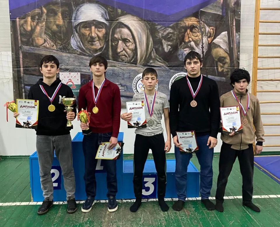 � ��������� ������ ���������� ������ � ������ � ����������� �������� 1944 ����