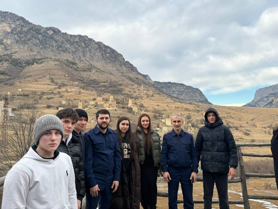 ������ ������������� �������� ������ ������� ������� � ���������-�������� ����������� ������-���