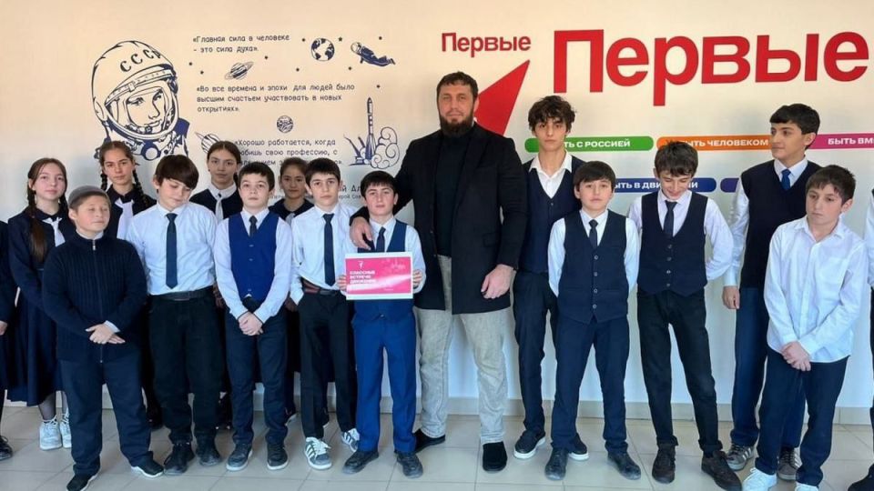 В Ингушетии состоялась "Классная встреча" с чемпионом по армрестлингу