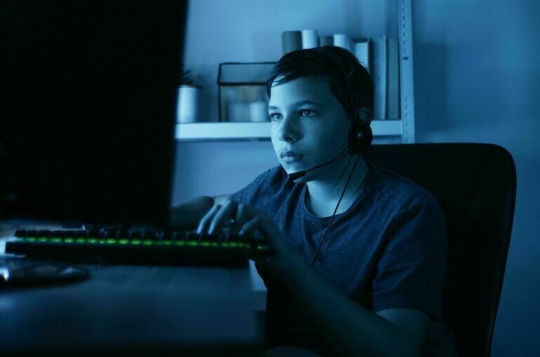 ������� ���������� ��������� ����� ������� � ����� ����� �����