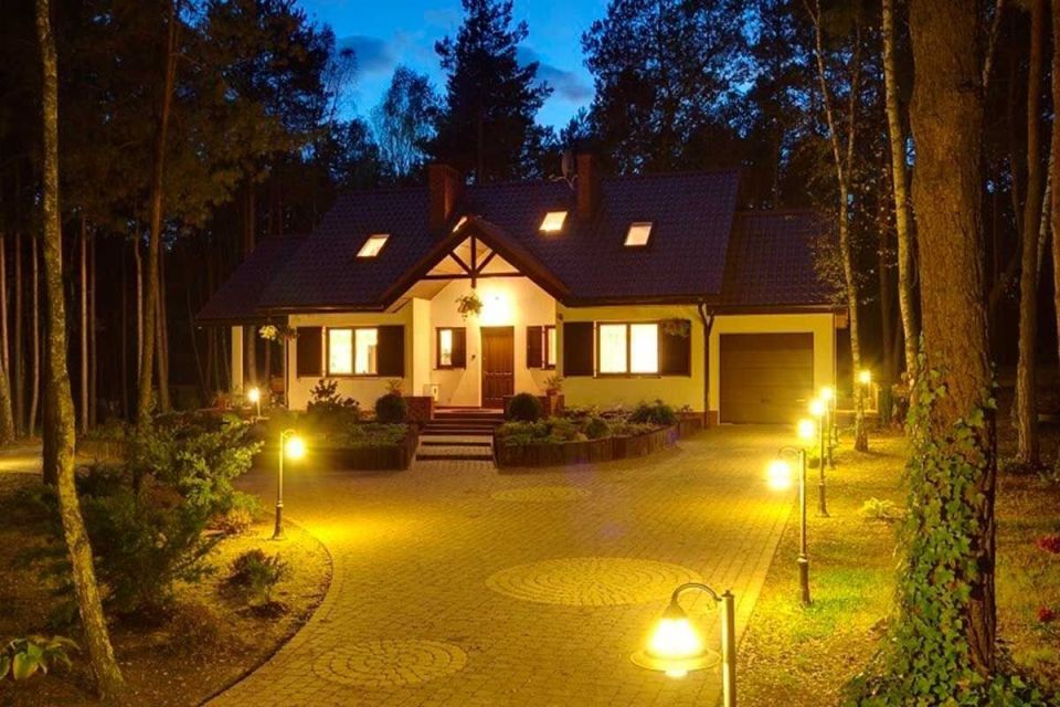 Как вечернее освещение может преобразить ваш сад этим летом