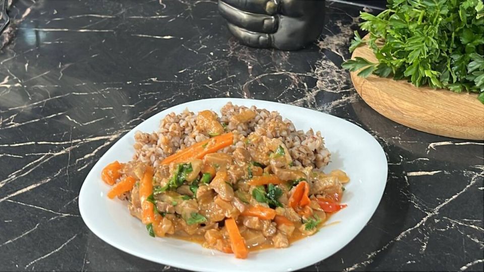 Идеальная подлива: рецепты для любого гарнира