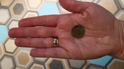 Как монетка в морозилке поможет сэкономить время и избежать порчи продуктов