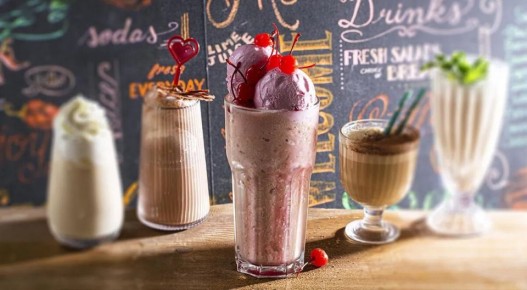 Молочные коктейли с кофе: освежающий способ взбодриться