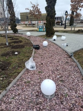 «Электросеть» города обновила уличное освещение на проспекте И.Зязикова и в парке «Шёлковый путь"