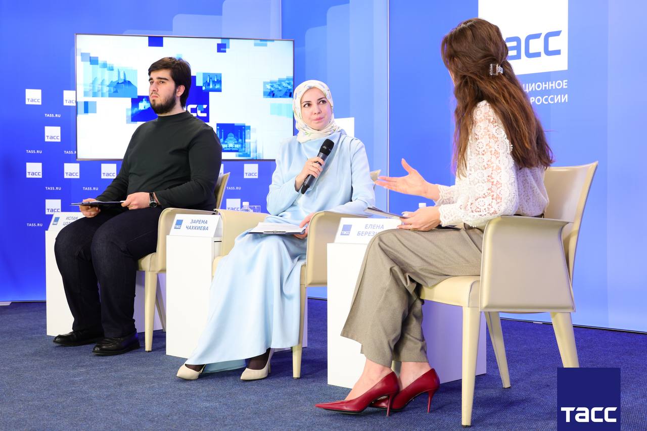 Главное из заявлений, а также фоторепортаж с пресс-конференции в Региональном информационном центре "ТАСС Кавказ", посвященной правовой поддержке материнства и детства в Республике Ингушетия: Главное из заявлений, а также фоторепортаж с пресс-конференции в Региональном информационном центре "ТАСС Кавказ", посвященной правовой поддержке материнства и детства в Республике Ингушетия: