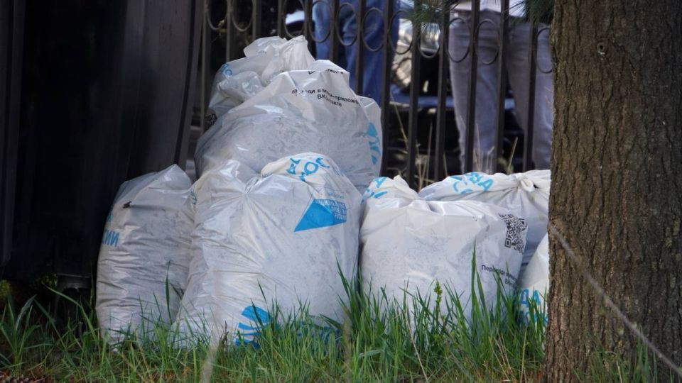 ������ ������ ���� � �����