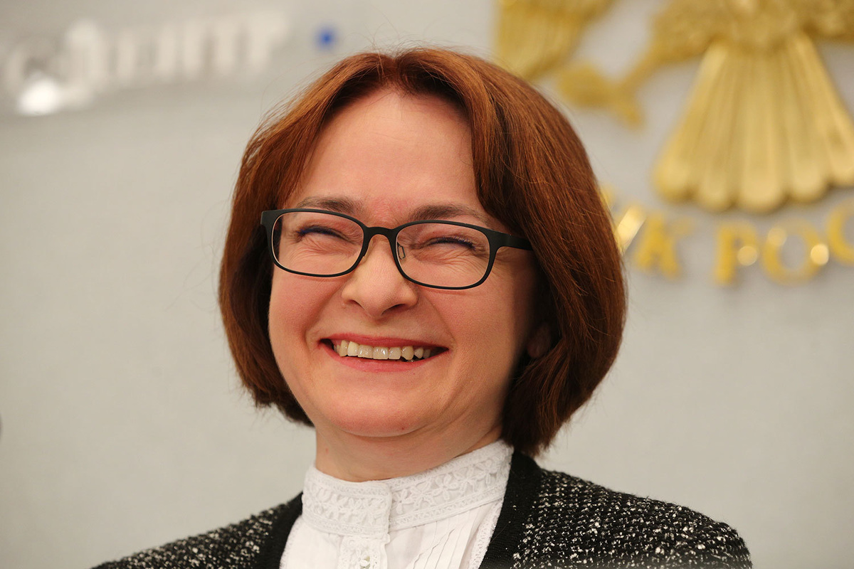 Почему самозапреты на кредитование не сработали для более чем 350 тысяч россиян