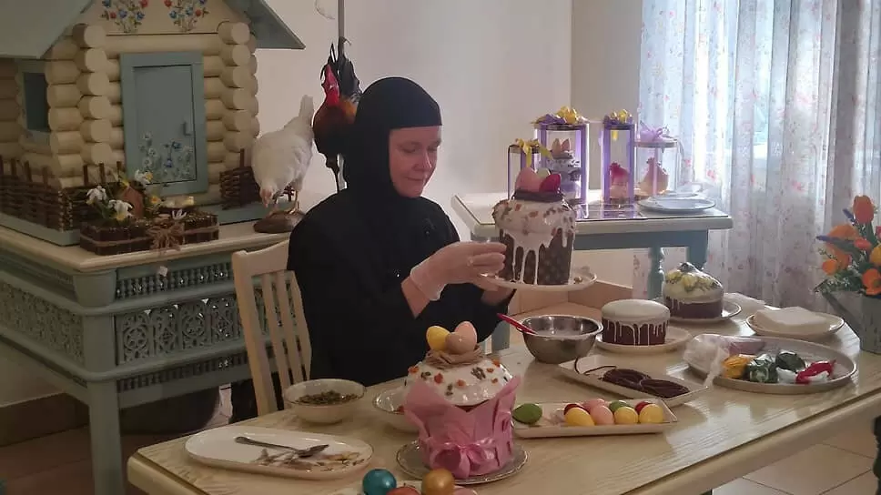 Куличи как искусство: старинный рецепт из Ново-Тихвинского монастыря