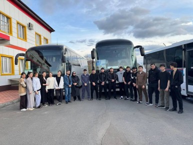 Артисты Государственной филармонии им. А. Хамхоева отправились в гастрольный тур по городам России