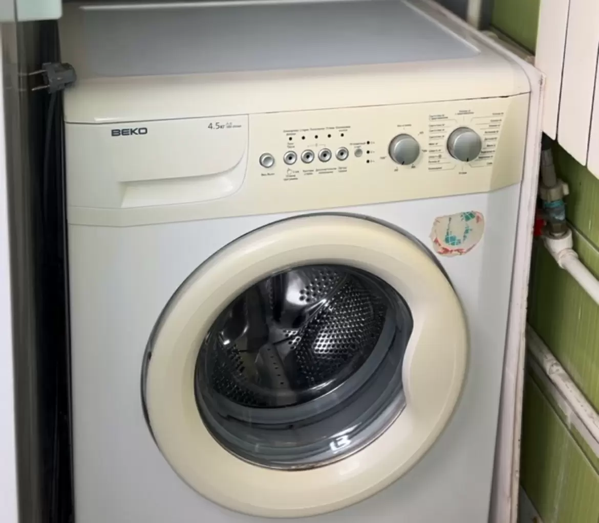 Как вернуть прежнюю белизну старому пластику: простой метод, проверенный временем