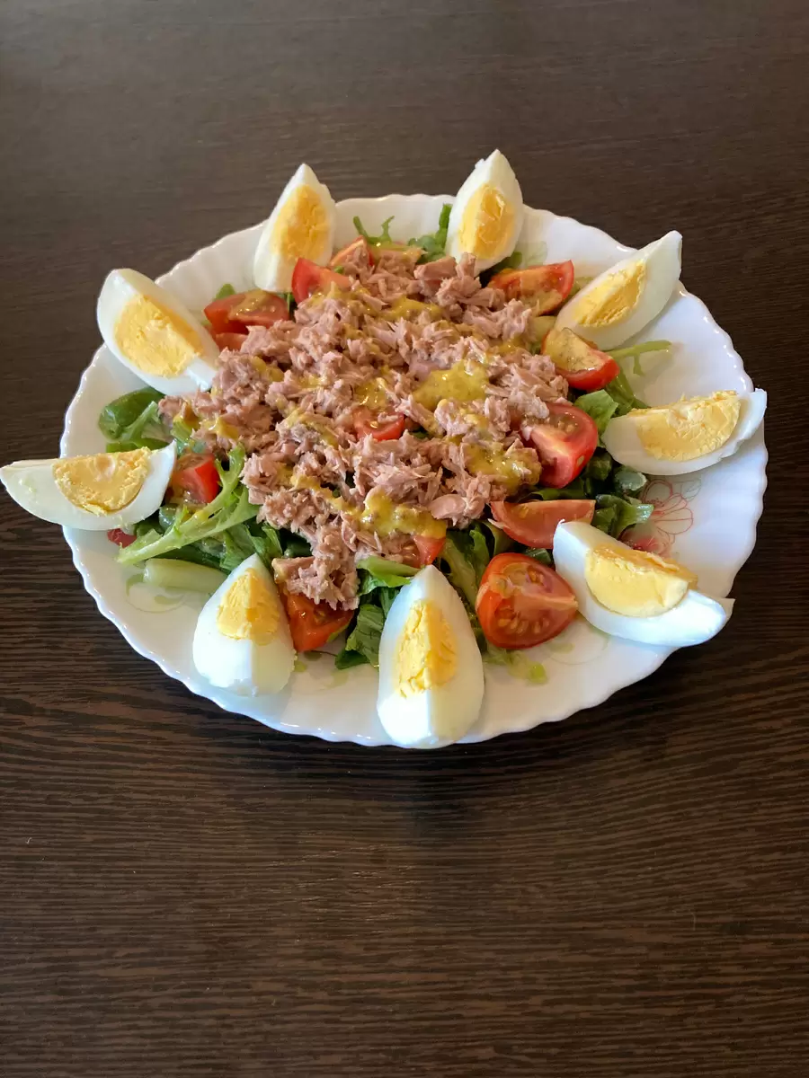 Салат с тунцом и стручковой фасолью