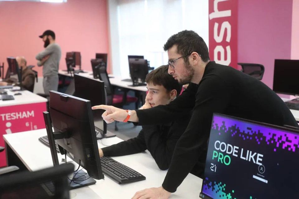 � ������ 21� � ������ ������ ������������� ��������