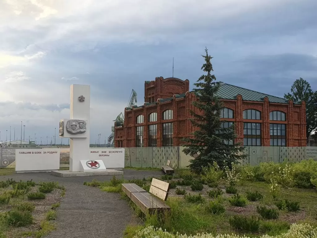 Как историческую фильтровальную станцию на Стрелке трансформируют в ресторан