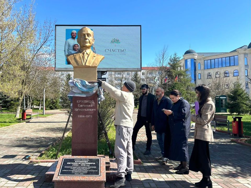 ������� ����� ��������� ���� ������, � ��, ����� ����������-������������� ���������, ����������� ������� ������� ���� �������: ��������� ����������� ��������� ����������� ������� ������� ����������� ��������