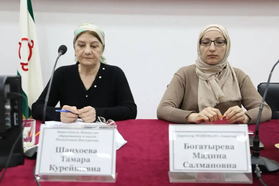 Фоторепортаж с семинара-совещания по вопросам межведомственного взаимодействия подразделений по делам несовершеннолетних и субъектов системы профилактики безнадзорности и правонарушений