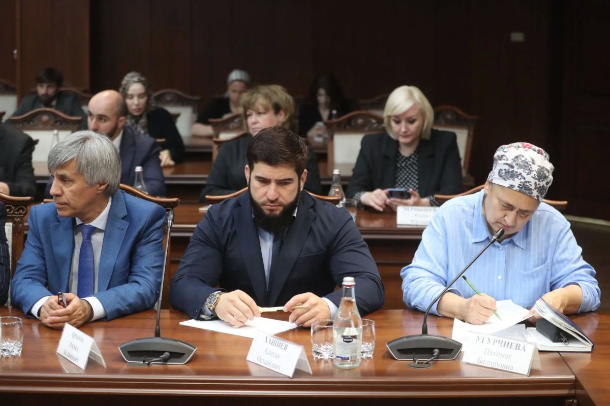 В Правительстве Ингушетии прошло заседание под руководством Председателя Правительства В Правительстве Ингушетии прошло заседание под руководством Председателя Правительства