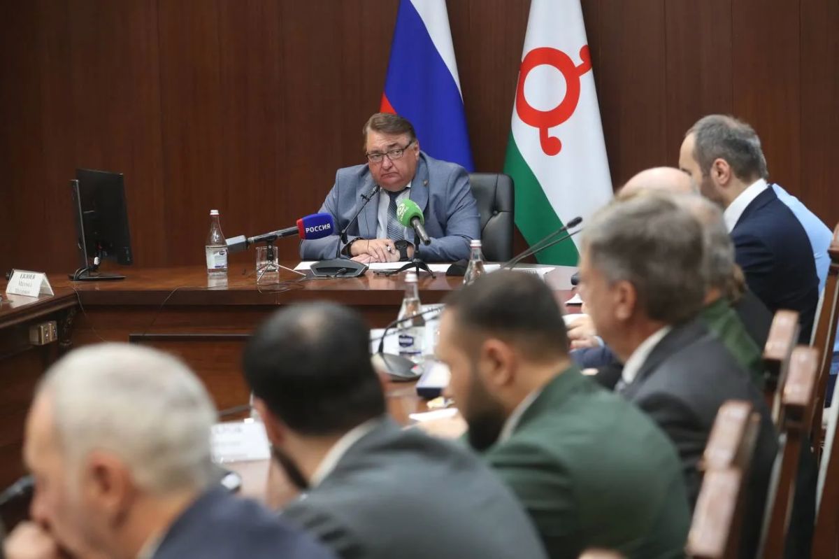 Ещё одной темой повестки еженедельного заседания кабинета министров стало обсуждение мероприятий, приуроченных ко Дню солидарности в борьбе с терроризмом Ещё одной темой повестки еженедельного заседания кабинета министров стало обсуждение мероприятий, приуроченных ко Дню солидарности в борьбе с терроризмом