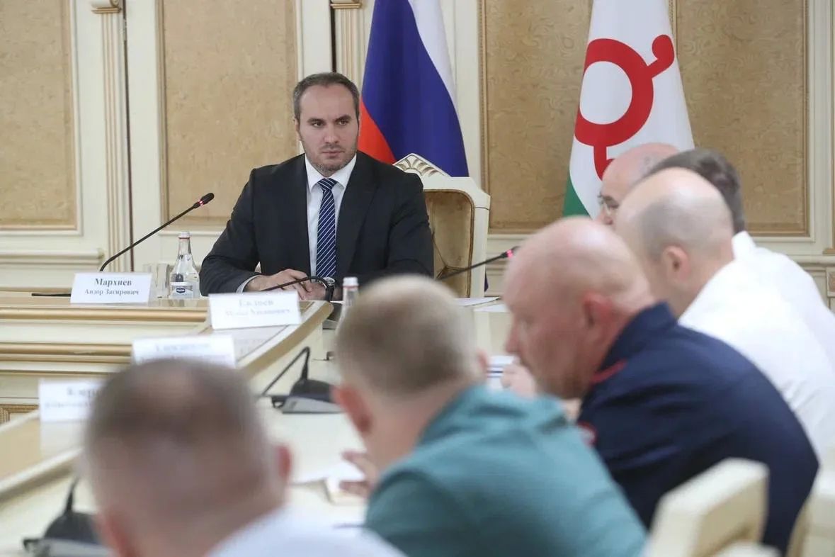 Руководитель Администрации Главы и Правительства Ингушетии Анзор Мархиев провел заседание рабочей группы по оказанию содействия избирательным комиссиям Руководитель Администрации Главы и Правительства Ингушетии Анзор Мархиев провел заседание рабочей группы по оказанию содействия избирательным комиссиям