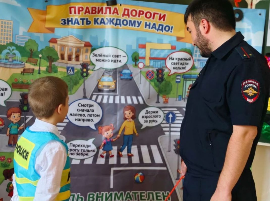 Урок безопасности провели инспекторы ДПС для детей в Малгобекском районе Урок безопасности провели инспекторы ДПС для детей в Малгобекском районе
