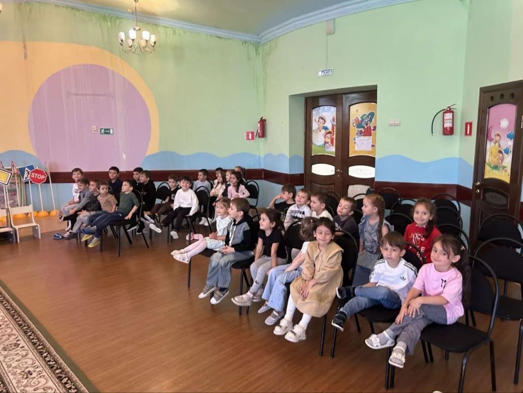 В детском саду «Цветиксемицветик» (г. Магас) прошли квесты для самых маленьких участников дорожного движения В детском саду «Цветиксемицветик» (г. Магас) прошли квесты для самых маленьких участников дорожного движения
