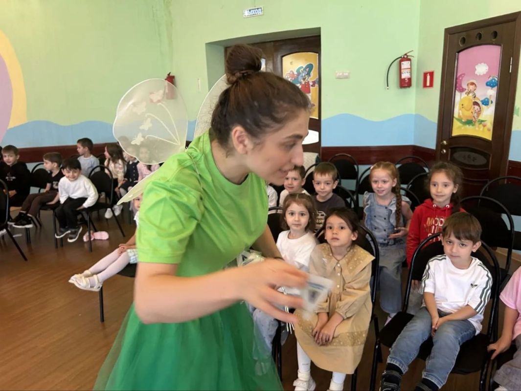 В детском саду «Цветиксемицветик» (г. Магас) прошли квесты для самых маленьких участников дорожного движения В детском саду «Цветиксемицветик» (г. Магас) прошли квесты для самых маленьких участников дорожного движения