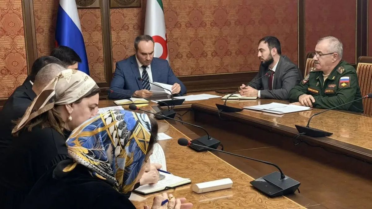 Под председательством Руководителя Администрации Главы и Правительства Ингушетии Анзора Мархиева состоялось заседание региональной Межведомственной комиссии по вопросам деятельности фонда «Защитники Отечества»