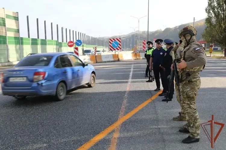 В Ингушетии росгвардейцы приняли участие в оперативно-профилактическом мероприятии «Заслон» В Ингушетии росгвардейцы приняли участие в оперативно-профилактическом мероприятии «Заслон»