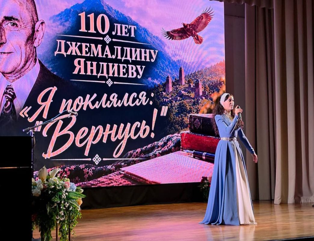 В Сунже почтили память классика ингушской литературы Джемалдина Яндиева