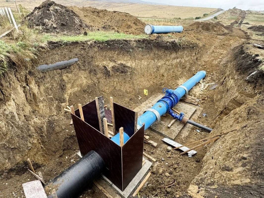 В Карабулаке продолжается прокладка участка водовода в рамках строительства Алкунского водозаборного комплекса на реке Асса В Карабулаке продолжается прокладка участка водовода в рамках строительства Алкунского водозаборного комплекса на реке Асса