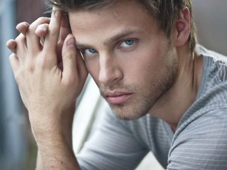 Как астрология помогает понять сложных мужчин